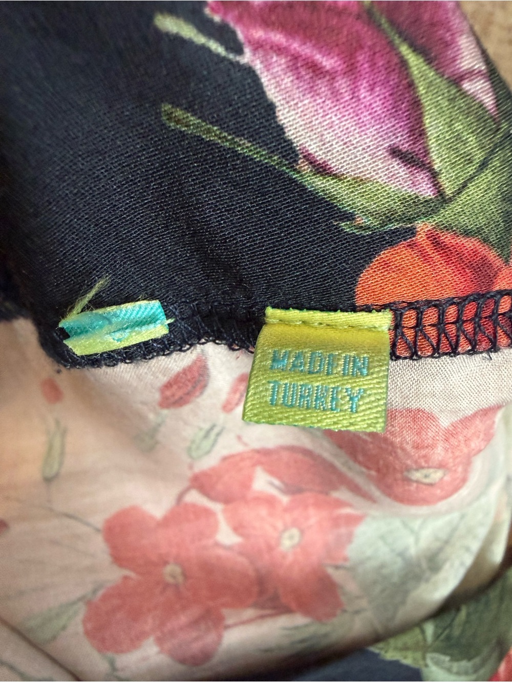 FARM Rio Floral Kimono Top - Picture 7 of 7